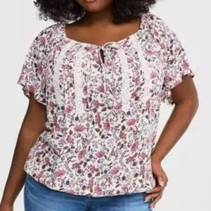 Torrid Crinkle Gauze Flutter Sleeve Top In Lovely Paisley Floral Dew Size 0X